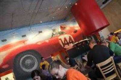 Reginelli's Pizzeria (uptown)