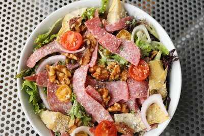 Reginelli's Pizzeria (uptown)