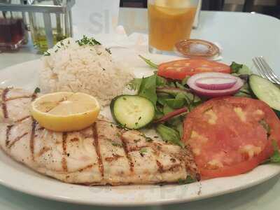 Islander Bar & Grill