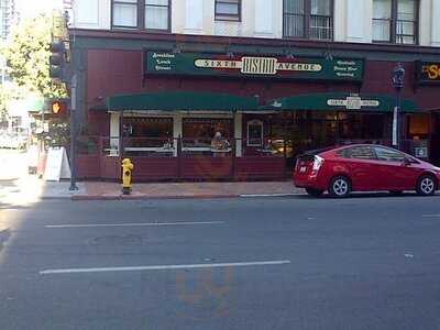 Sixth Avenue Bistro