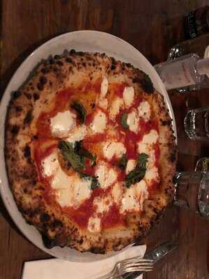 Del Popolo Restaurant