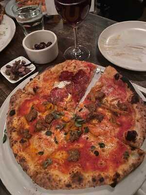 Del Popolo Restaurant