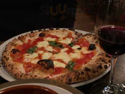 Del Popolo Restaurant