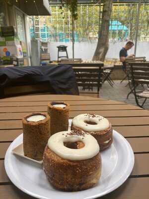 Dominique Ansel Bakery