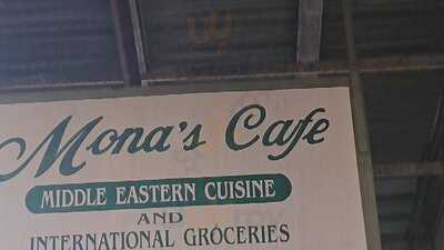 Mona's Cafe
