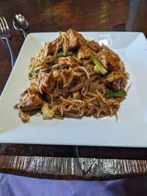 Baramee Thai Bistro