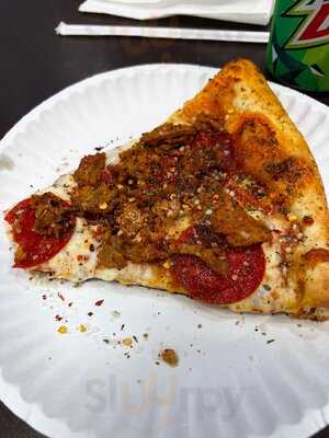 Mamma Lucia's Pizzeria