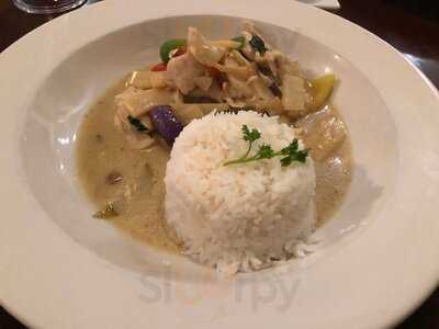 Singha Thai Cafe