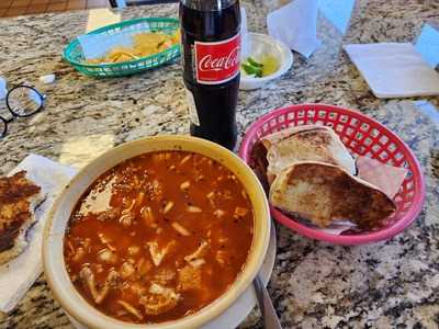 Mundo's Mexican Food