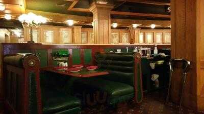 Hannegan's Restaurant & Pub