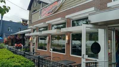 Singha Contemporary Thai & Sushi