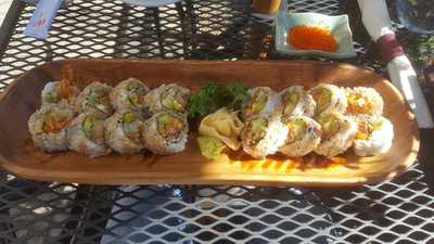 Singha Contemporary Thai & Sushi