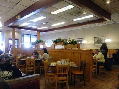 Hanlon's Cafe & Neighborhood Diner