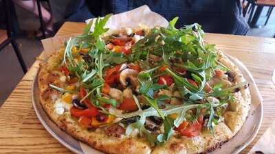 Blaze Pizza