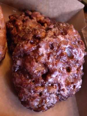 St Louis Hills Donut Shop