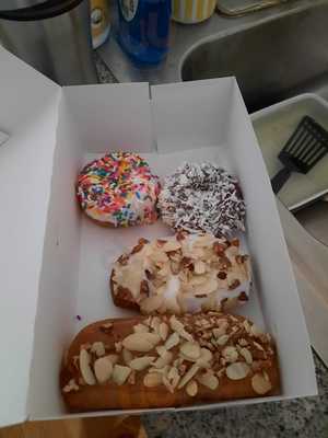 St Louis Hills Donut Shop