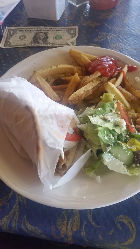 Mina & Dimis Greek House