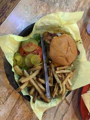 No Frills Grill And Sports Bar