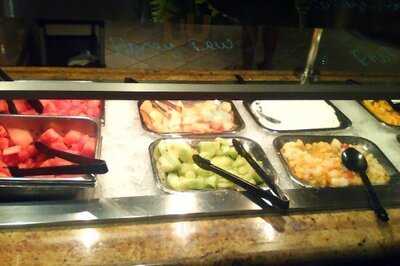 St. Tropez Buffet
