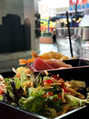 Sekushi Sushi And Raw Bar