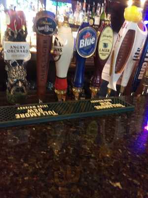 Wings Sports Bar And Grill