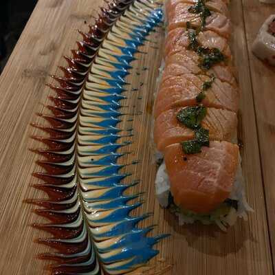 Yuzu Sushi & Robata Grill