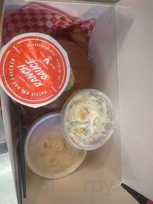 Hattie B's Hot Chicken