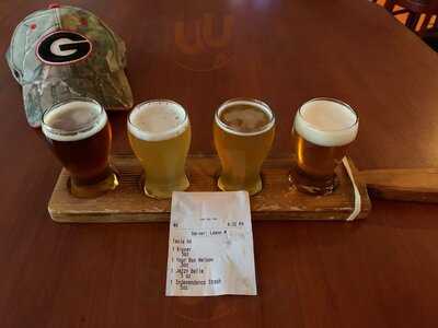 Mad Pecker Brewing Co