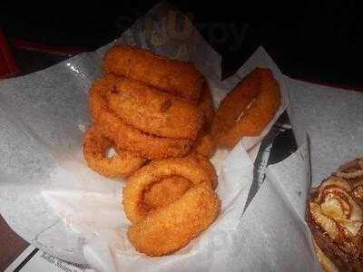 Beachcorner Bar And Grill