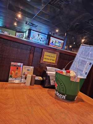 Beachcorner Bar And Grill