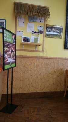 Tropical Smoothie Cafe