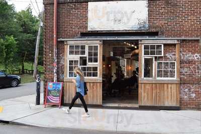 King Of Pops Walk Up Window