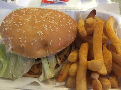 Tommy's Deli/papa Gus