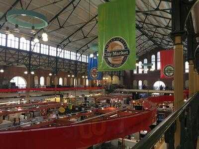 Tommy's Deli/papa Gus