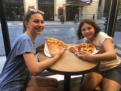 New York Pizza