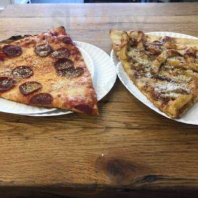 New York Pizza