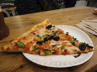 New York Pizza