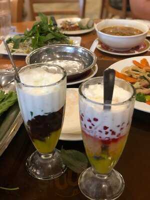 Phuong Trang Restaurant