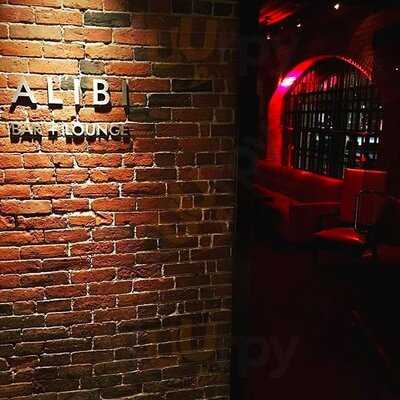 Alibi Bar And Lounge