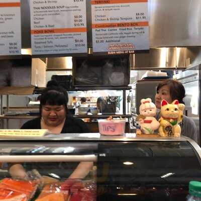 Nida's Sushi At The North Market