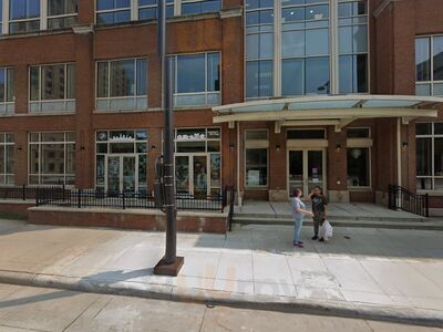 Elements Bistro On Euclid