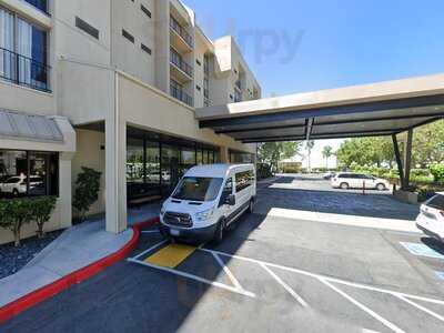 Hangar Bar And Grill