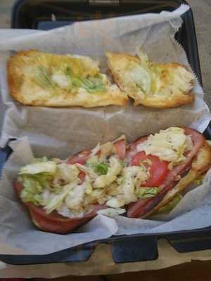 Catfish Biff's Pizza & Subs