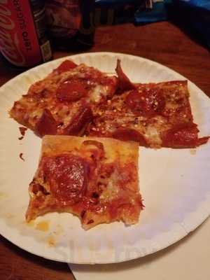 Catfish Biff's Pizza & Subs