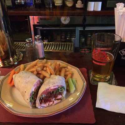 Foley's Pub & Restaurant