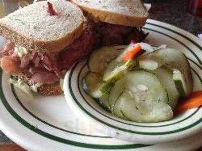 Gruby's New York Deli