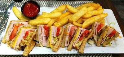 Holiday Street Car Restaurant