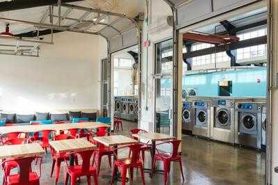 Spin Laundry Lounge