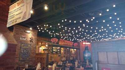 Famous Dave's Bar-b-que