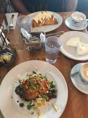 Doggi's Arepa Bar - Biscayne